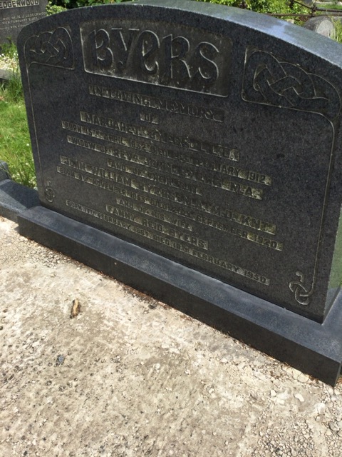 headstone